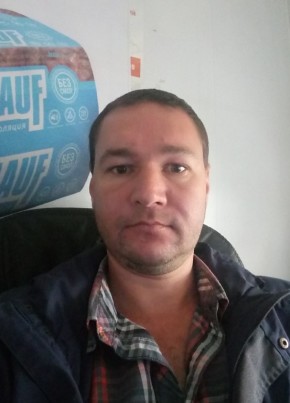 Юрий, 40, Россия, Орёл-Изумруд