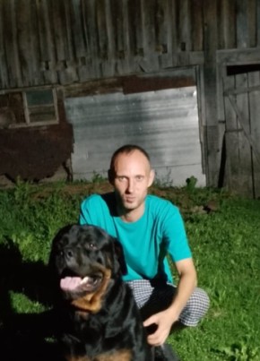 Виктор, 39, Россия, Белый