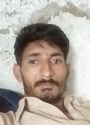 Khadanaza, 19, Pakistan, Karachi