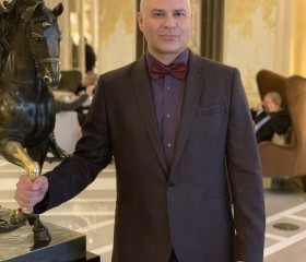 Илья, 47 лет, Санкт-Петербург