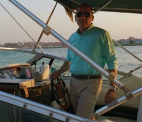 Khaled, 58 лет, القاهرة