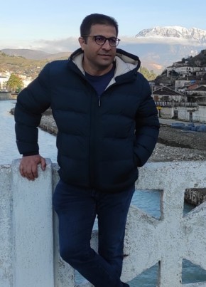 Sedat из İzmit 46 лет