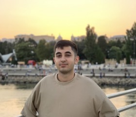 Elmir, 21, Saint Petersburg
