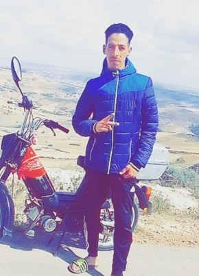 Mnawar berrezoug, 27, People’s Democratic Republic of Algeria, Mostaganem