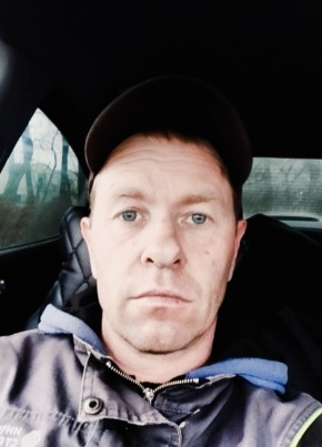 Андрей из Красного Сулина 43 года