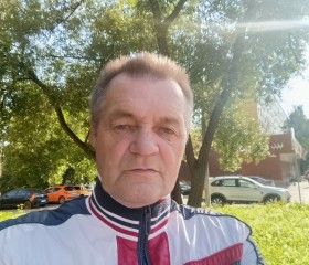 Sergey, 64, Moscow