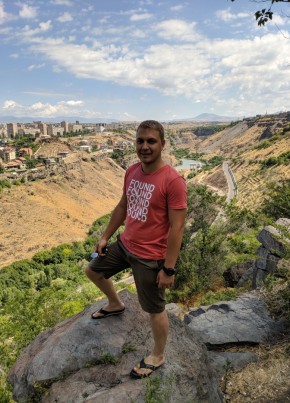 Евгений, 35, Россия, Балаково