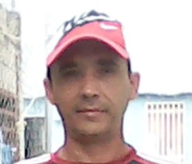 Yury, 46 лет, La Habana
