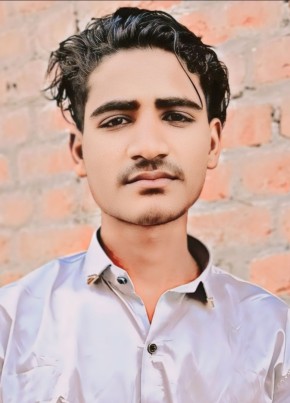 Amankhan, 19, India, Bilsi