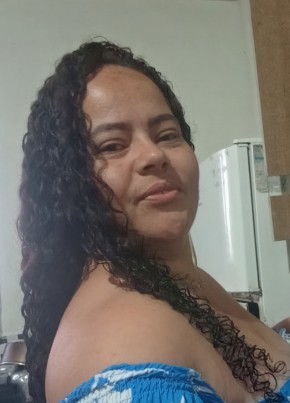 Lane Ribeiro из Poções 33 года