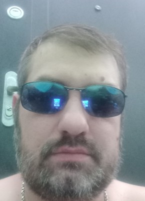 Георгий из Владикавказа 42 года