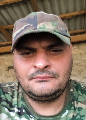 Шамиль из Моздока 36 лет
