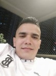 Jeiberth, 26, Medellin