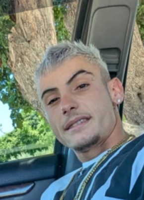 Rexxi из Qormi 28 лет