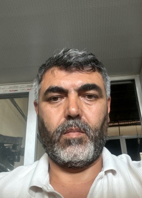 Mustafa из Mersin 48 лет