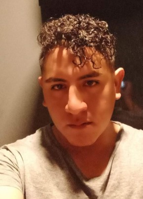 Neil Fausto Vill, 25, Estado Plurinacional de Bolivia, Santa Cruz de la Sierra