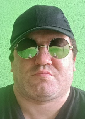 Михаил из Краснаполле 44 года