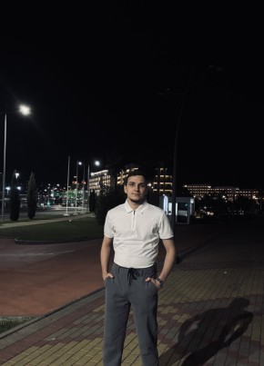Slava из Кудепсты 23 года