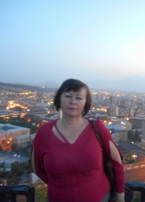 Елена, 63, Россия, Кудепста
