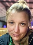 Anna, 41, Kirovsk (Murmansk)