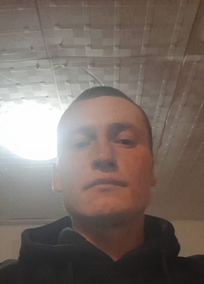 Сергей, 32, Россия, Малые Дербеты