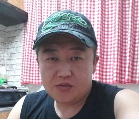 Evgeniy Kon, 47, Suwon-si