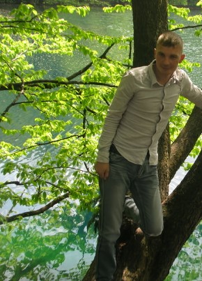 Maksim, 46, Russia, Moscow