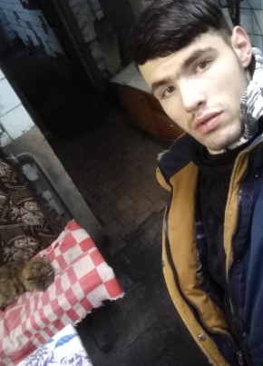 Артём Кириллов, 21, Россия, Кингисепп