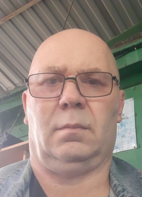 Виктор, 52, Россия, Батайск