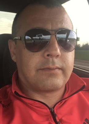 Дмитрий из Туапсе 42 года