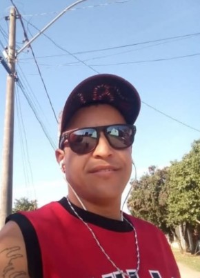 Fernando Soares из Gravataí 44 года