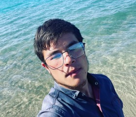 Makhmud, 21, Kaliningrad