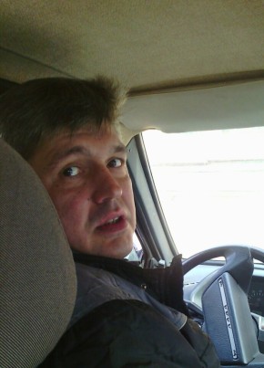 Sergey, 47, Russia, Kolpino