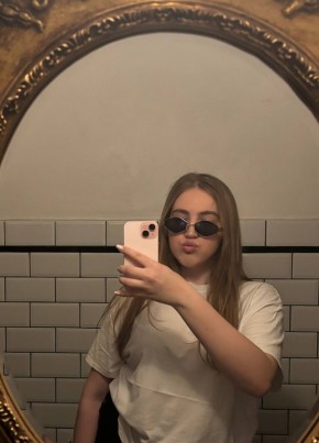 Yana из Praha 22 года