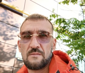 Evgeniy Sobol, 42, Ust-Kut