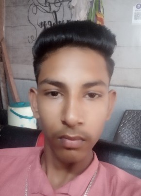 Rajwinder, 19, India, Mānsa (Punjab)