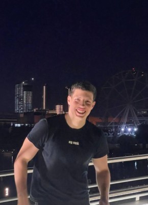 Кирилл из Подольска 23 года