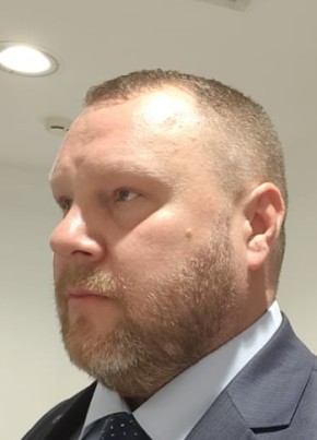 Павел из Москвы 44 года