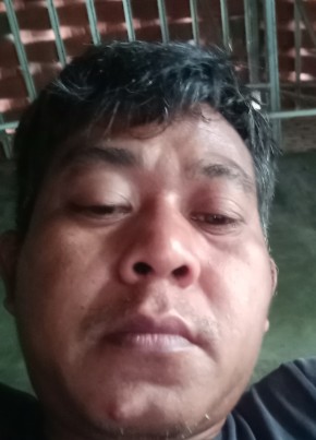 Edi, 19, Indonesia, Jatibarang