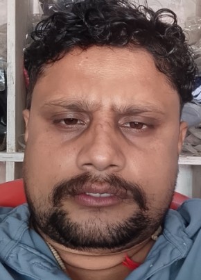 Bimal Khanal из Dhangadhi 59 лет
