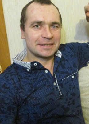 Юрий, 43, Россия, Киров (Кировская обл.)