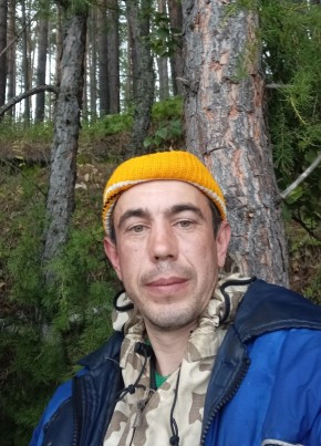 Олег, 40, Россия, Мирный (Якутия)