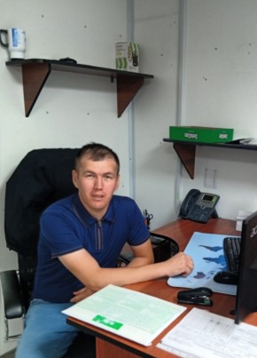 Александр из Нового Уренгоя 32 года