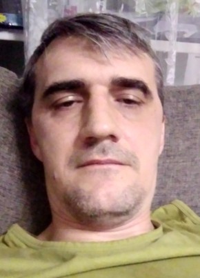 Виктор из Астрахани 49 лет