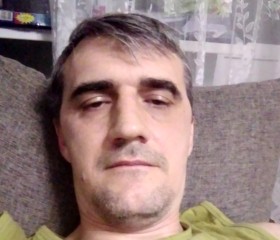 Виктор, 46 лет, Астрахань