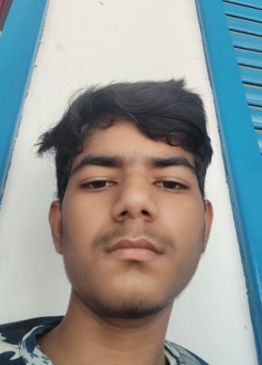 Taufeek, 19, India, Lucknow