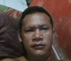 Bongki, 26, Jayapura