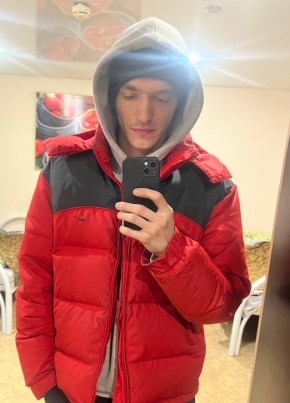 Олег из Омска 24 года