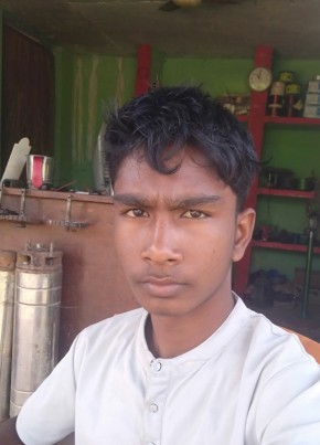 Rajeswer, 18, India, Raipur (Chhattisgarh)