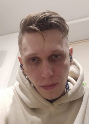 Павел из Чебаркули 34 года